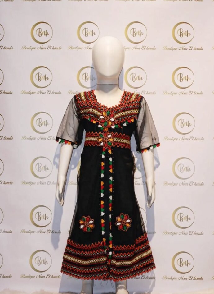 قبايل بنات من عامين .4سنوات .6 سنوات .8 سنوات .10 سنوات .12 سنة